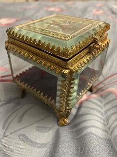 Шкатулка для украшений