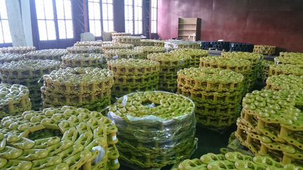 Цепь гусеничная 48L для ZX330LC (272-00062)