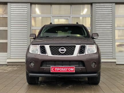 Nissan Pathfinder 2.5 AT, 2011, 232 210 км