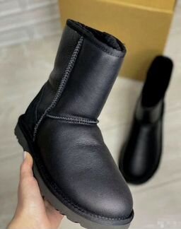 Новые черные кожаные UGG classic short