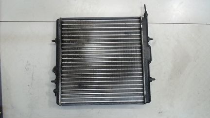 Радиатор (основной) Peugeot 206, 2006