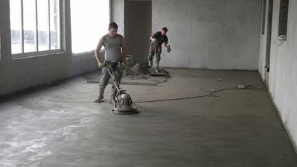 Механизированная стяжка пола