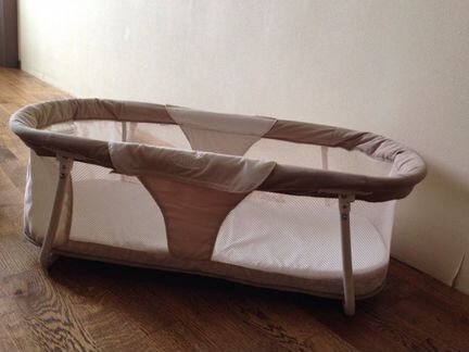 Детская переносная кроватка (co-sleeper)