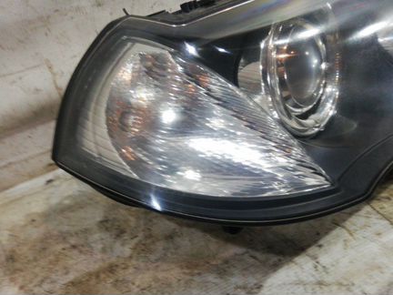 Фара передняя правая Bmw X3 E83 N52B25A 2006