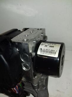 Блок авс ABS Мерседес W 204 GLK, A1729014000