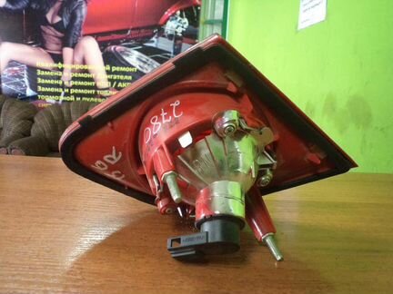 Фонарь правый в крышку Пассат Б6 3C5945094F