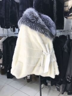 Шуба из норки с чернобуркой, модель летучая мышь