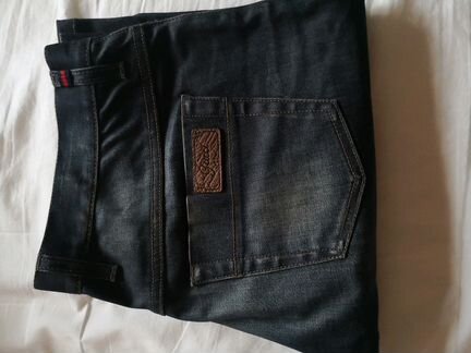 Джинсы Gucci первые (есть вторые ещё)