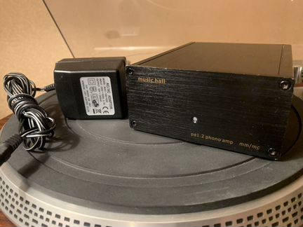 Фонокорректор Music Hall PA 1.2