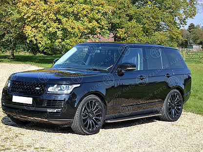 Range rover vogue 3. Рендж Ровер Вог 2017. Range Rover Vogue 2016. Range Rover Vogue 2021 черный. Рендж Ровер Vogue.