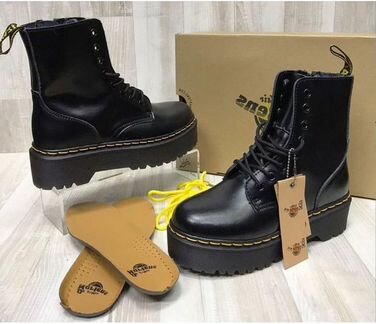 Женские ботинки Dr martens