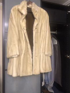 Две шубы 30 000