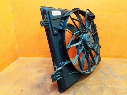 Диффузор вентилятора Jeep Grand Cherokee WK2