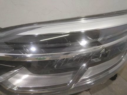 Фара ксенон левая Рено Каптур Renault Kaptur