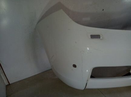 Бампер передний Toyota Land Cruiser 200 series