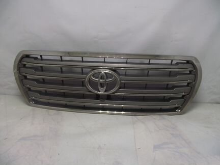 Решетка радиатора Toyota Land Cruiser 200 бу