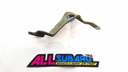 Кронштейн крепления интеркуллера Subaru Impreza