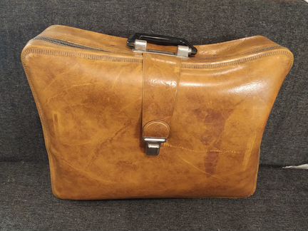 Чемодан под кожу