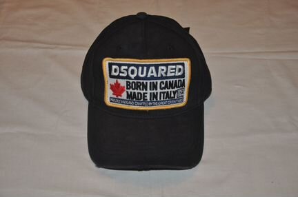Кепка Dsquared