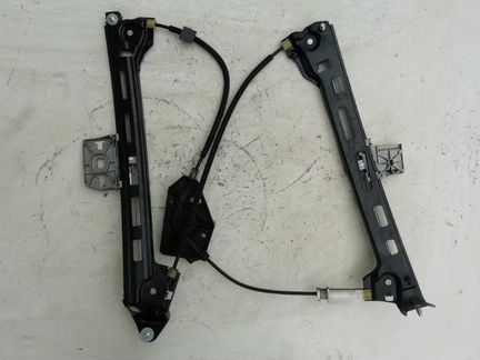Стеклоподъемник передний левый Volkswagen Passat